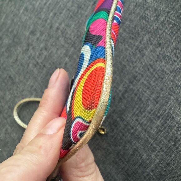 COACH Poppy Wristlet Multicolor Signature Print - Picture 3 of 10